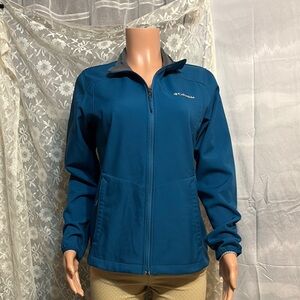 Columbia Blue Ski Jacket with Weather-Resistant Fabric